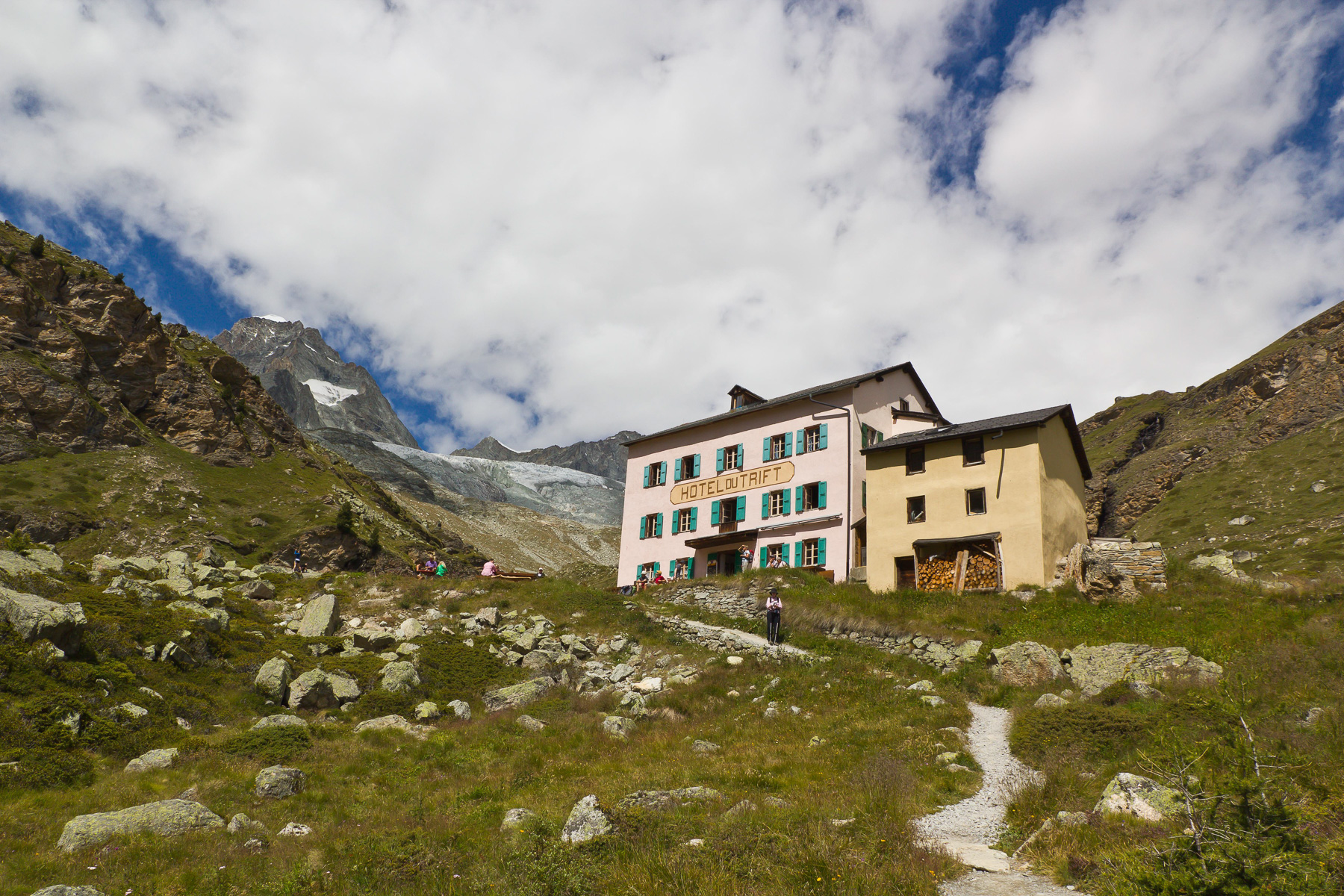 Eine altehrwürdige Unterkunft, die noch den Geist der alpinen Pionierzeit innehat.