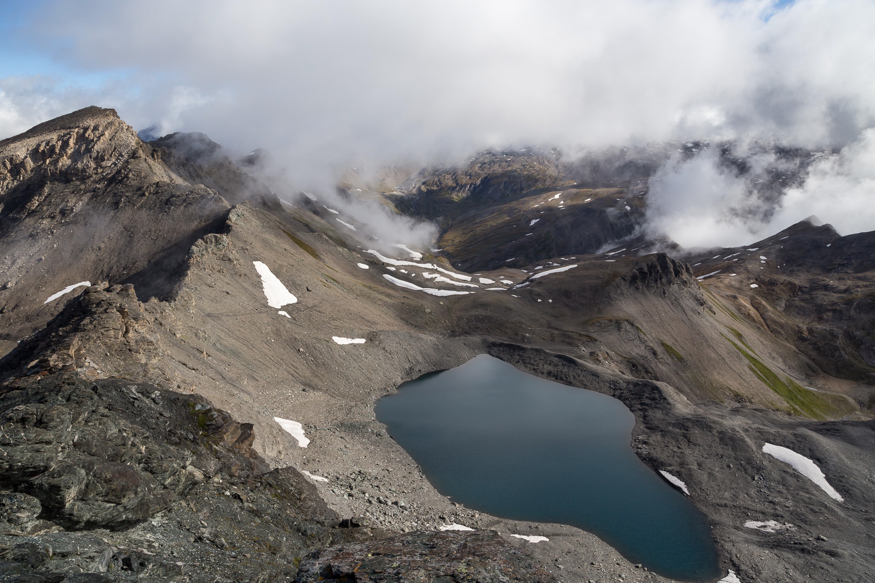 Blick zum namenlosen See an Stelle des ehemaligen Gletschers