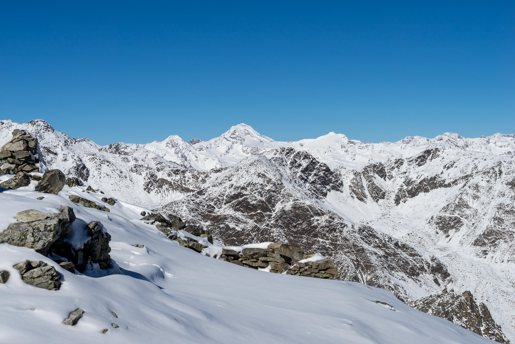 Blick zur Weißkugel (3.739 m).