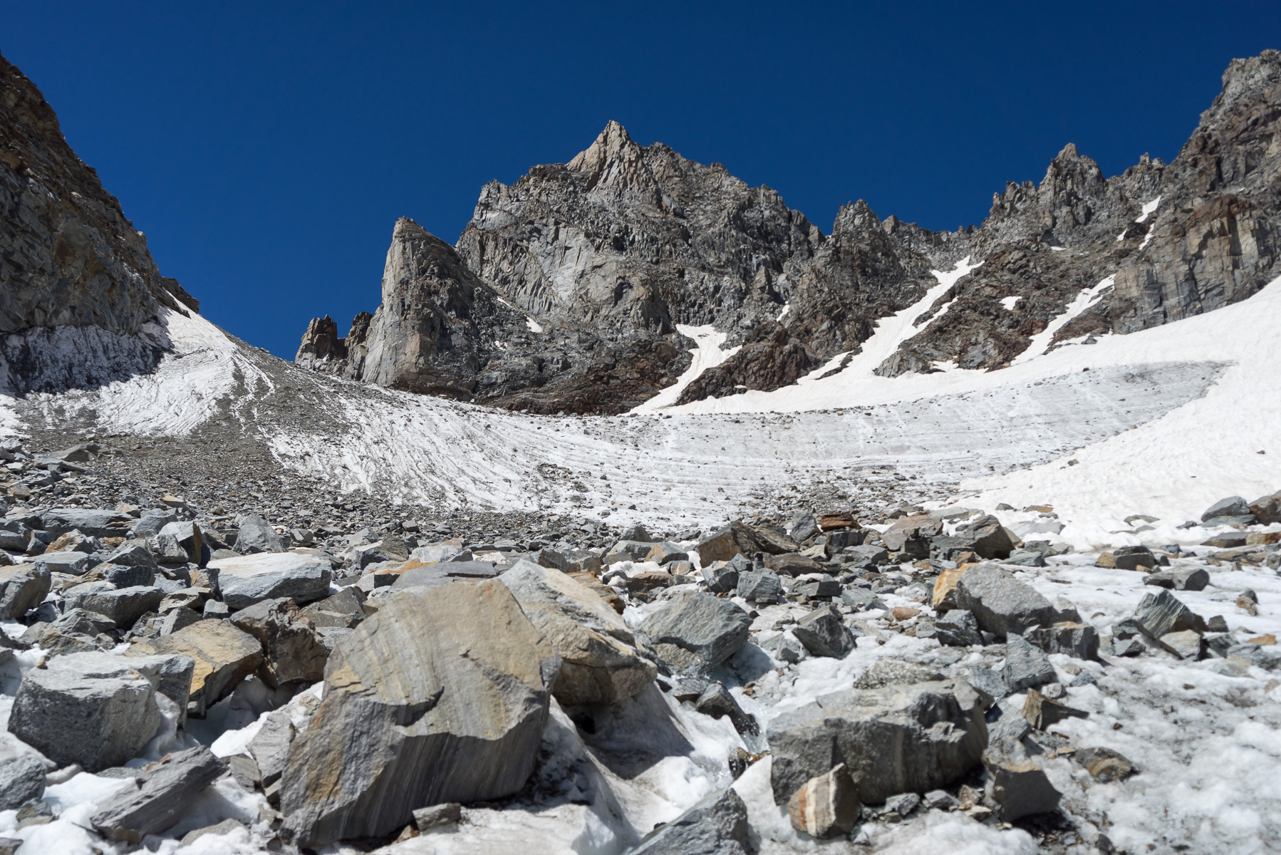 Valeille-Gletscher mit Gipfel.