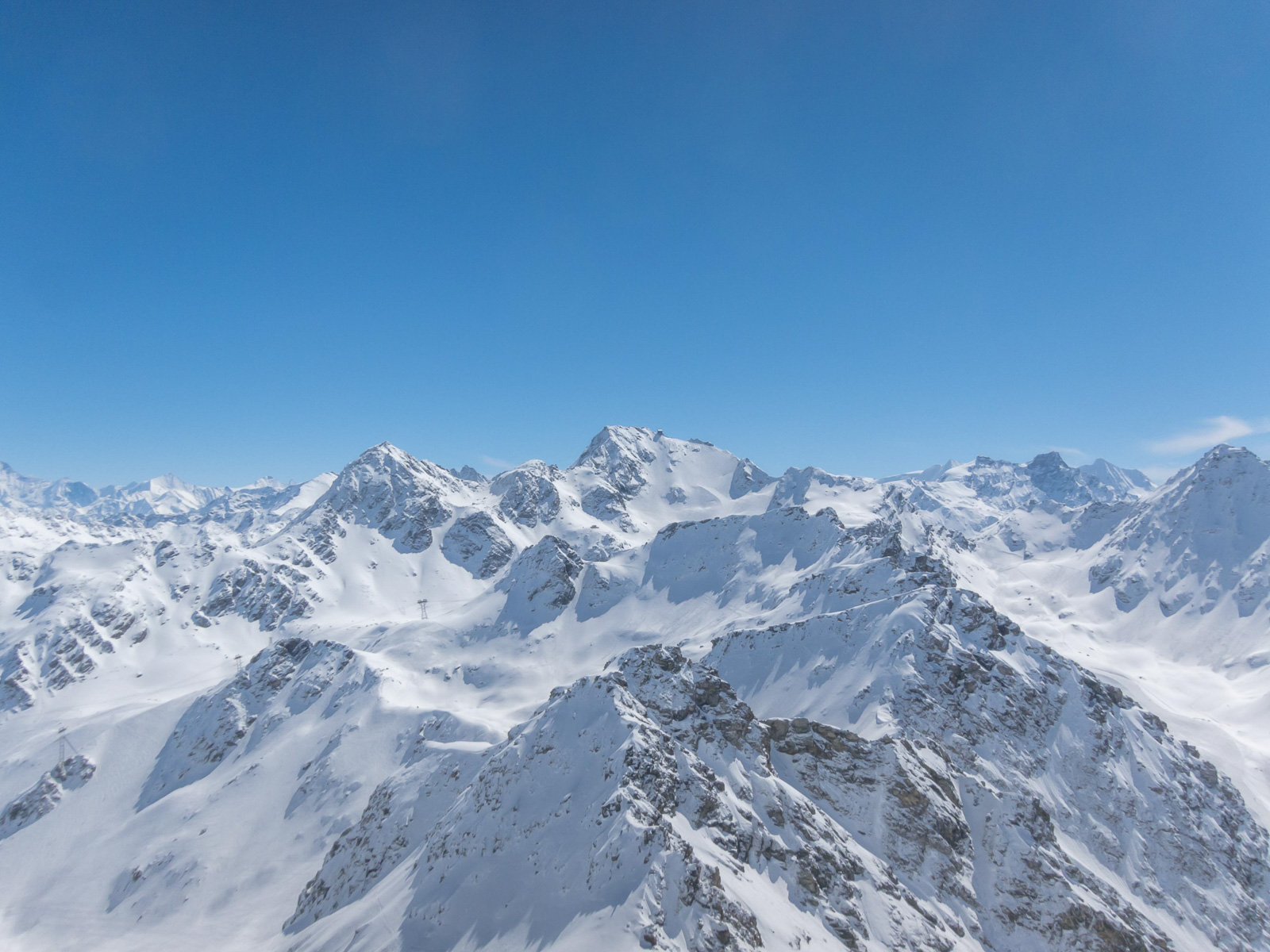 Blick zum Mont Fort (3.328 m), dem höchsten Punkt im Skigebiet.