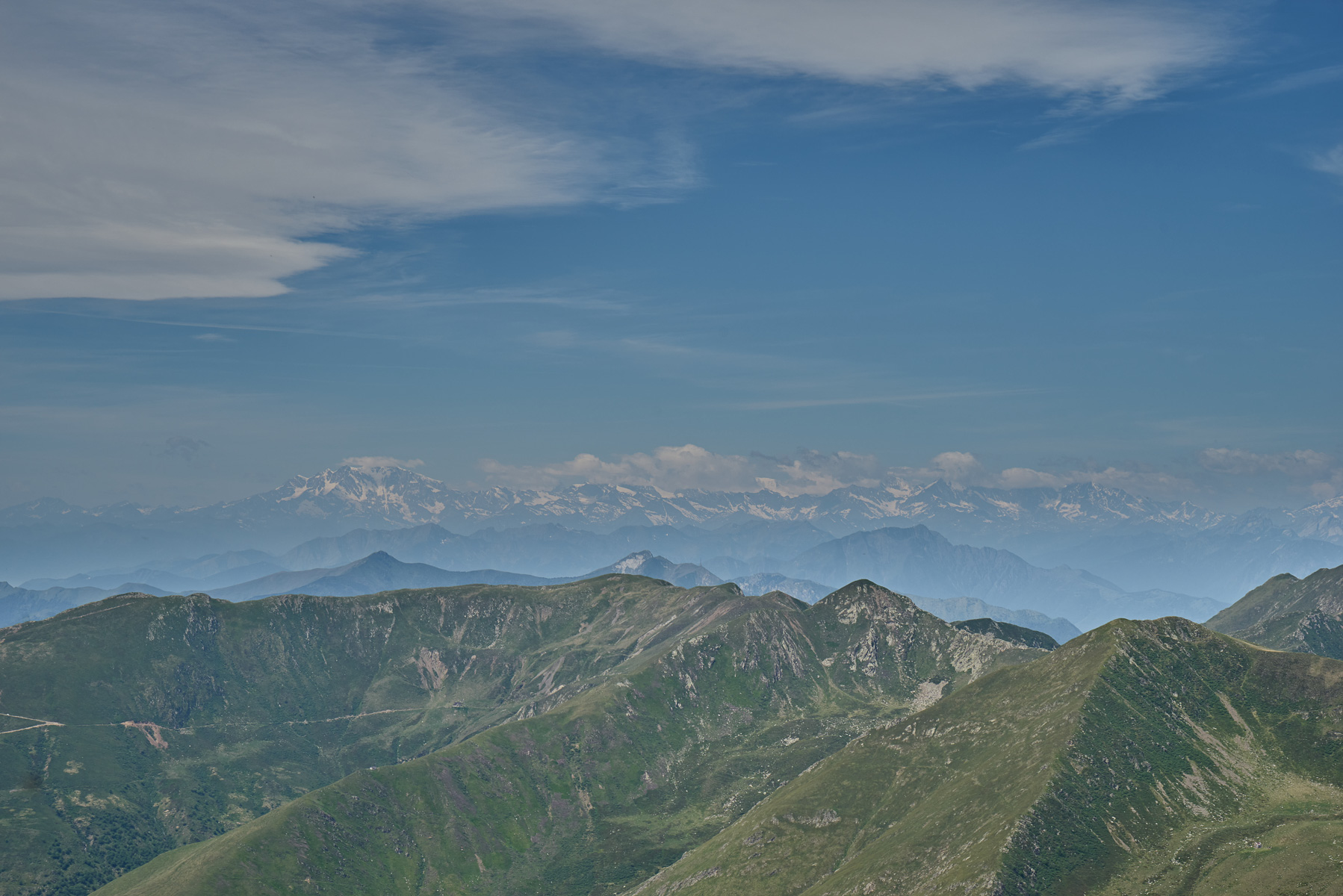 Monte Rosa und die Walliser Alpen.
