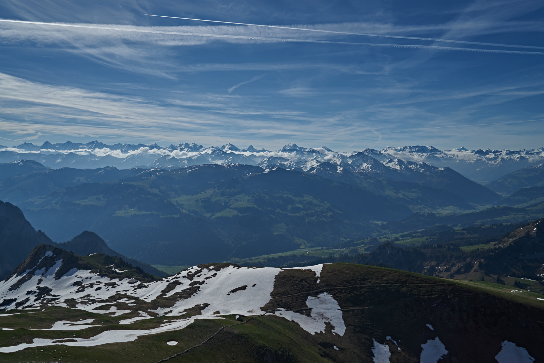 Blick zu den Berner Alpen.