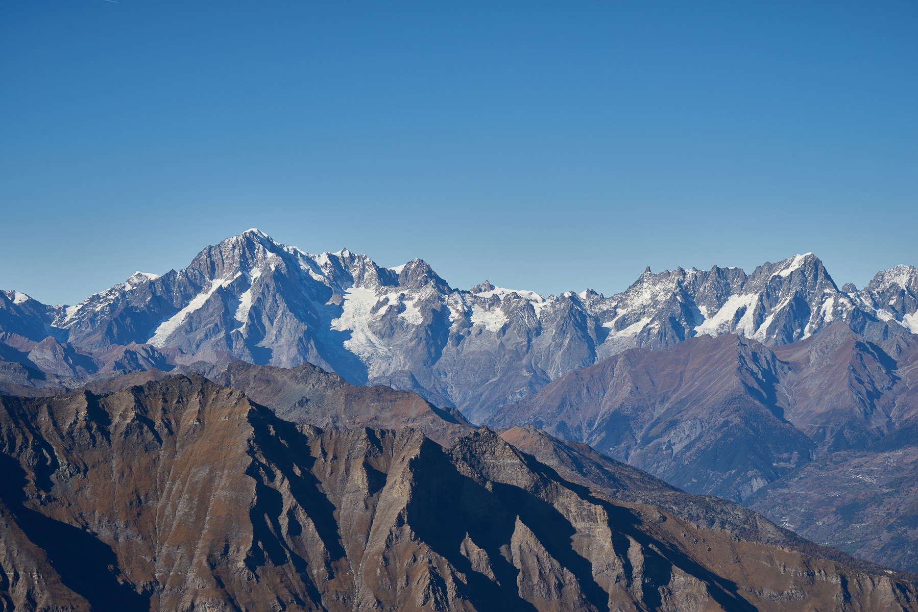 Mont Blanc und Grandes Jorasses.