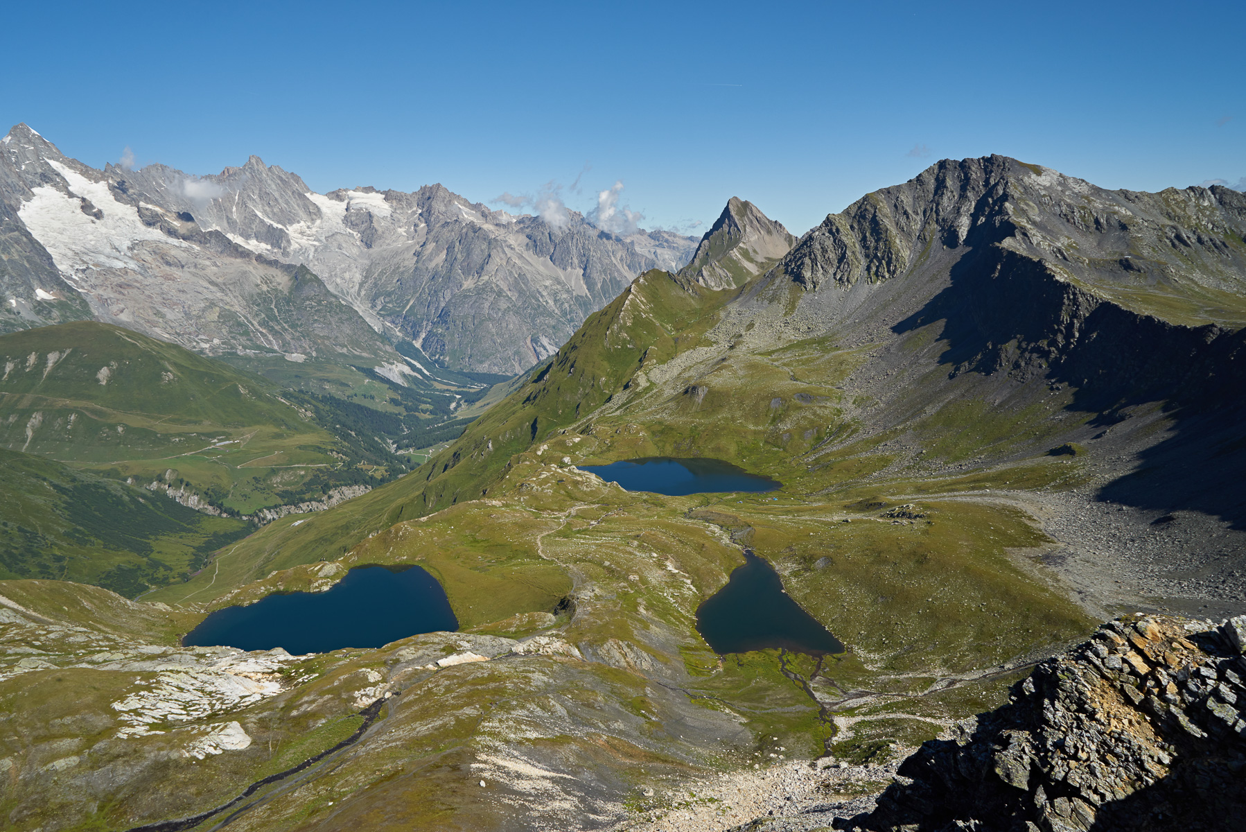 Die berühmten Seen und das Val Ferret.