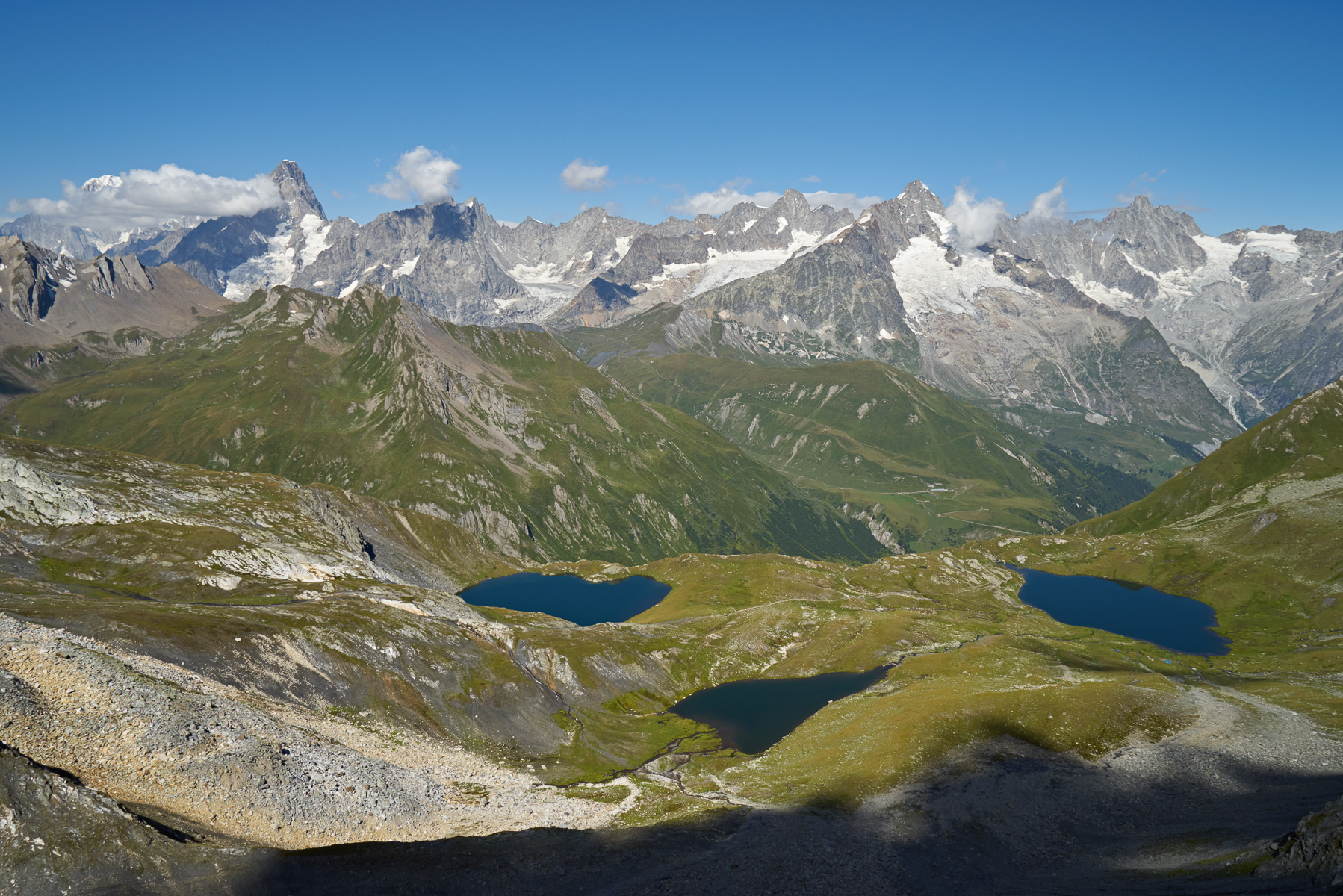 Diesmal mit Mont Blanc, Grandes Jorasses und Aiguille d'Argentière.