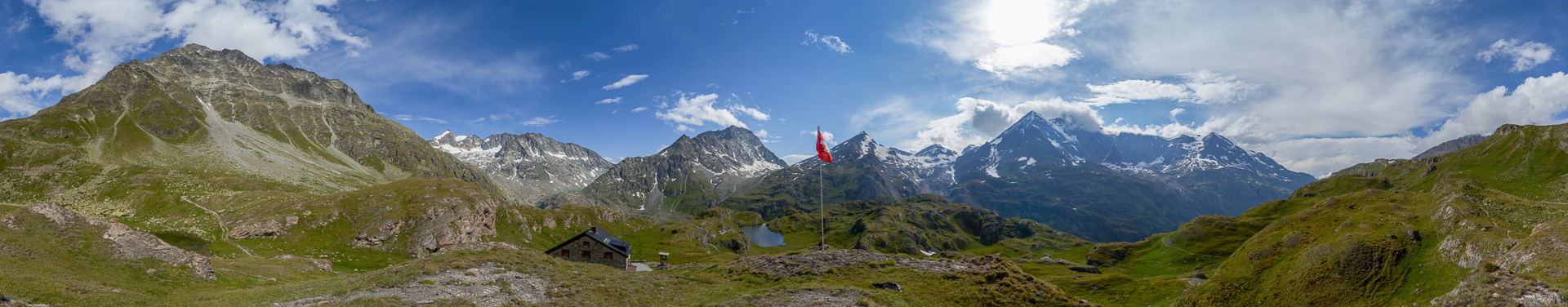 Hüttenpanorama mit Pointe d'Otemma, Mont Gelé und Mont Avril