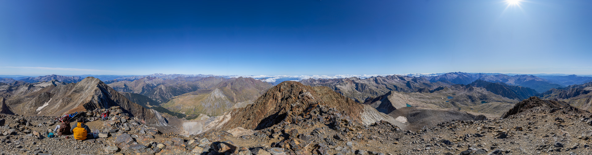 Zweithöchster Pyrenäen-Gipfel mit einer sagenhaft schönen Gipfelschau