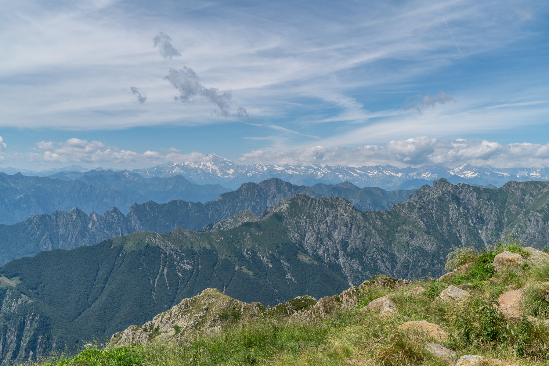 Blick zu den Walliser Alpen mit Monte Rosa