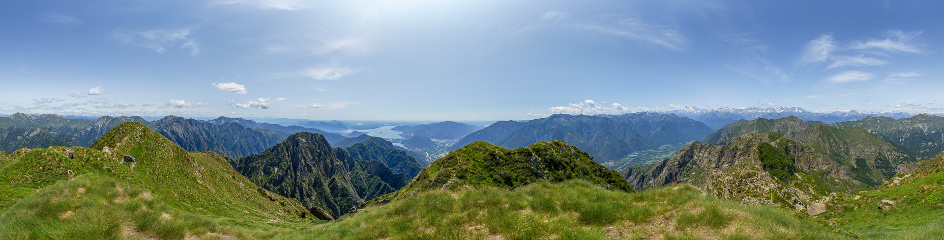 Herausragendes Panorama zwischen Tiefebene und Hochgebirge